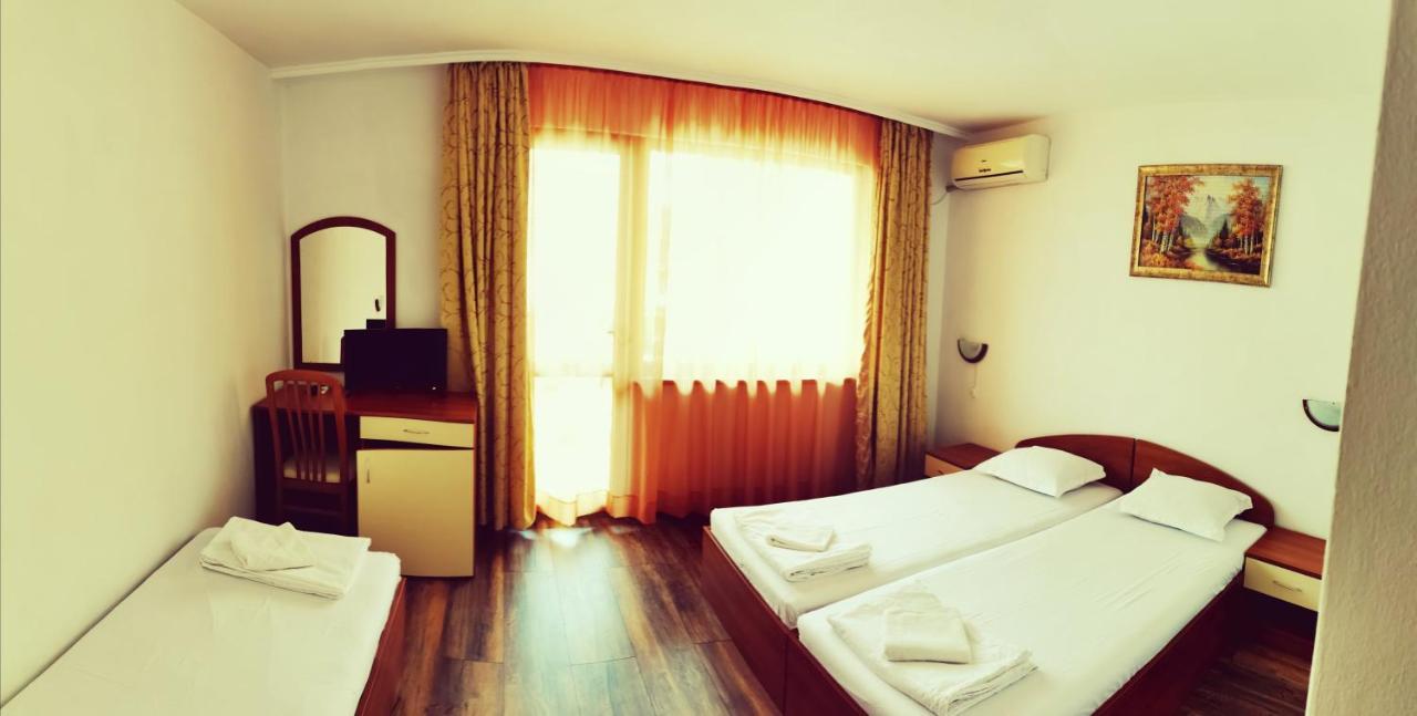 Villa Diana Self Check-In คีตาน ภายนอก รูปภาพ
